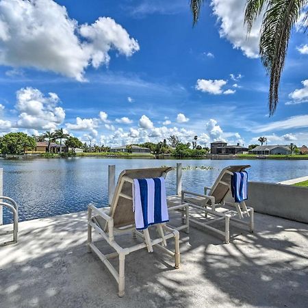 Pet-Friendly Escape With Dock And Kayaks In Cape Coral Villa Exterior photo