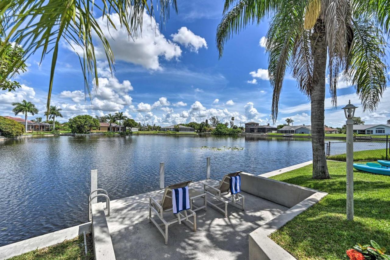 Pet-Friendly Escape With Dock And Kayaks In Cape Coral Villa Exterior photo