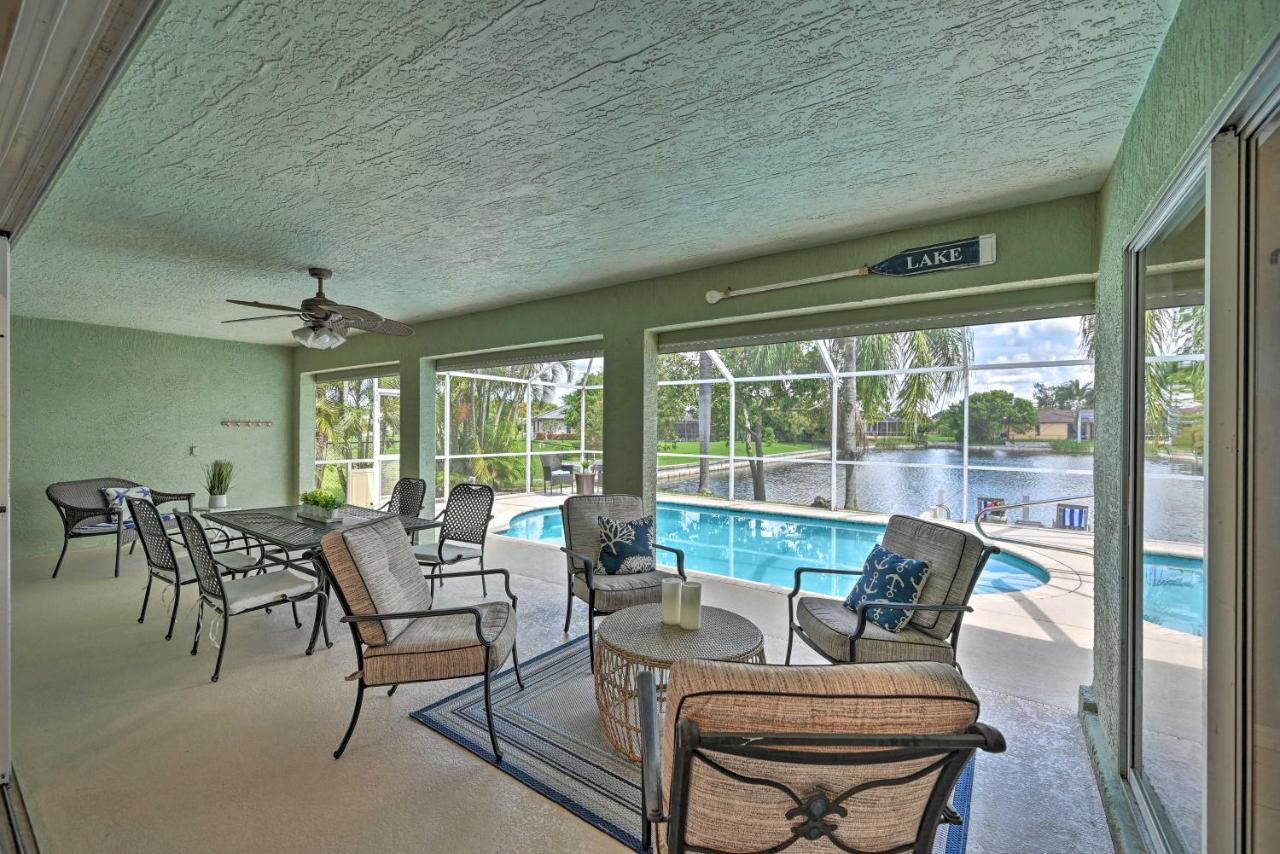 Pet-Friendly Escape With Dock And Kayaks In Cape Coral Villa Exterior photo