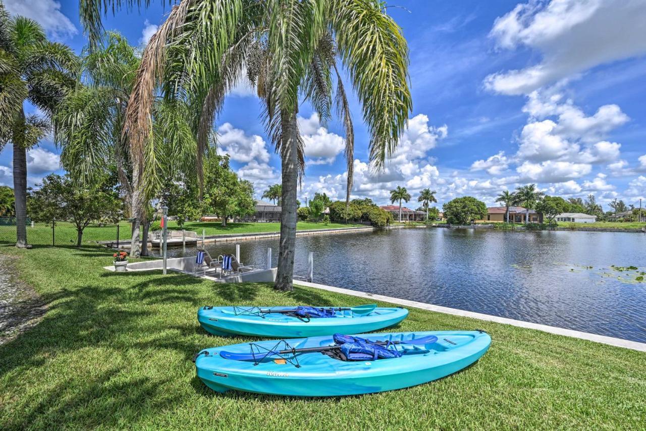 Pet-Friendly Escape With Dock And Kayaks In Cape Coral Villa Exterior photo